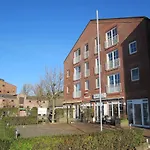 Апартаменты Familienwohnung-harbour-view