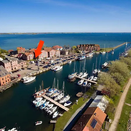 Familienwohnung-harbour-view Apartmán Orth