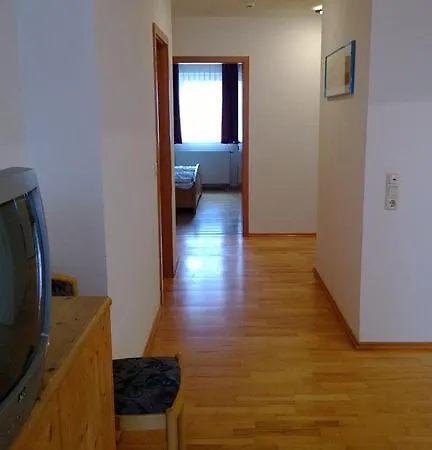 Familienwohnung-harbour-view Apartmán Orth